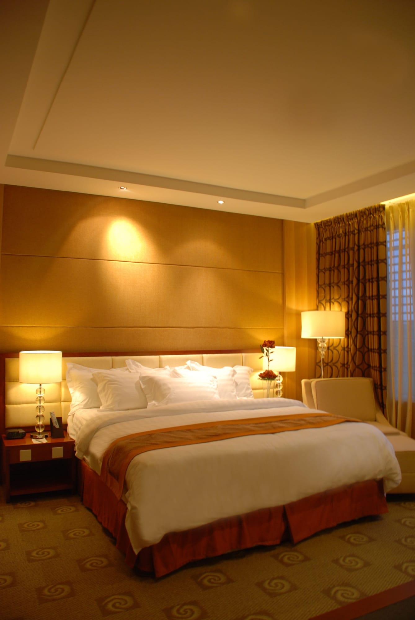 The Avenue Plaza Hotel Naga  Εξωτερικό φωτογραφία