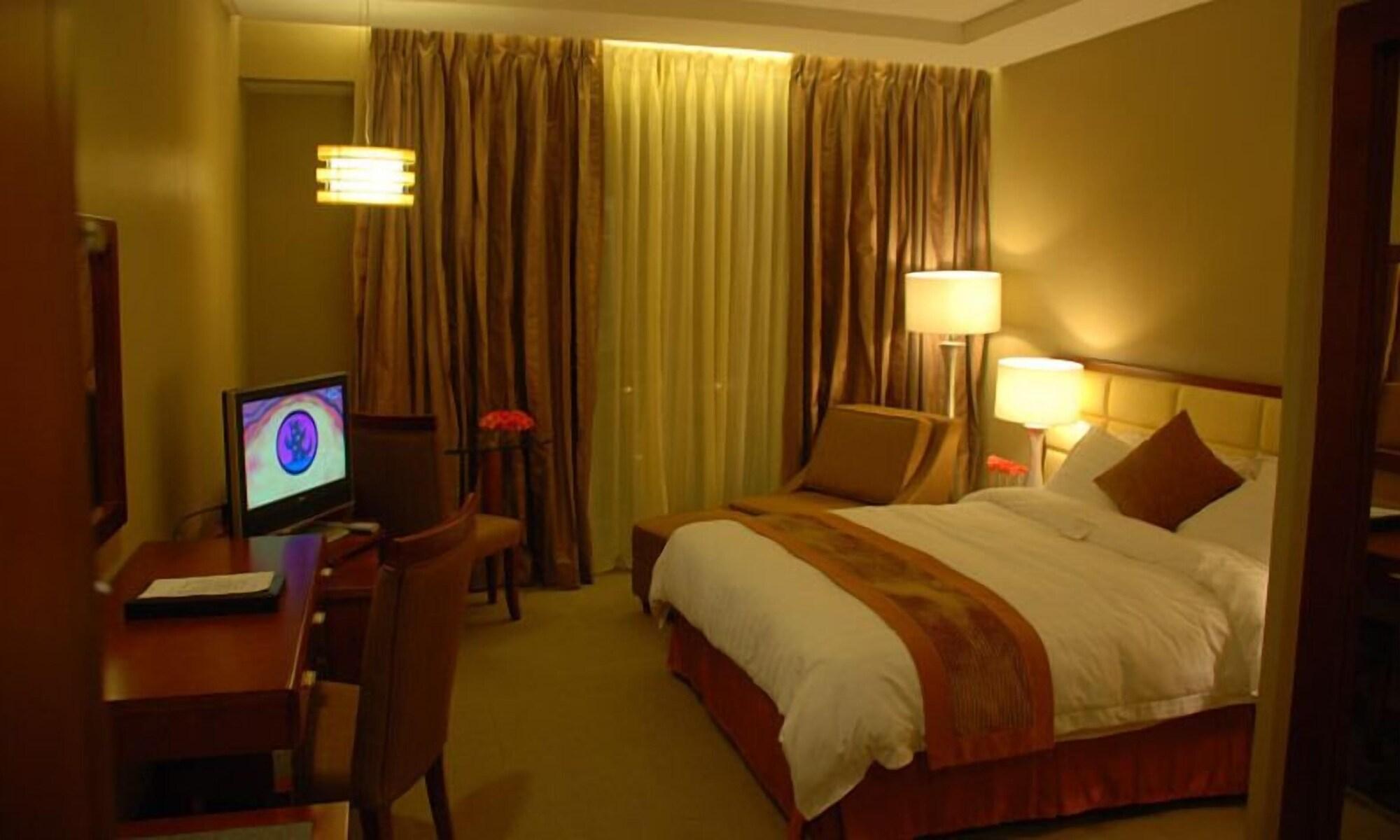 The Avenue Plaza Hotel Naga  Εξωτερικό φωτογραφία