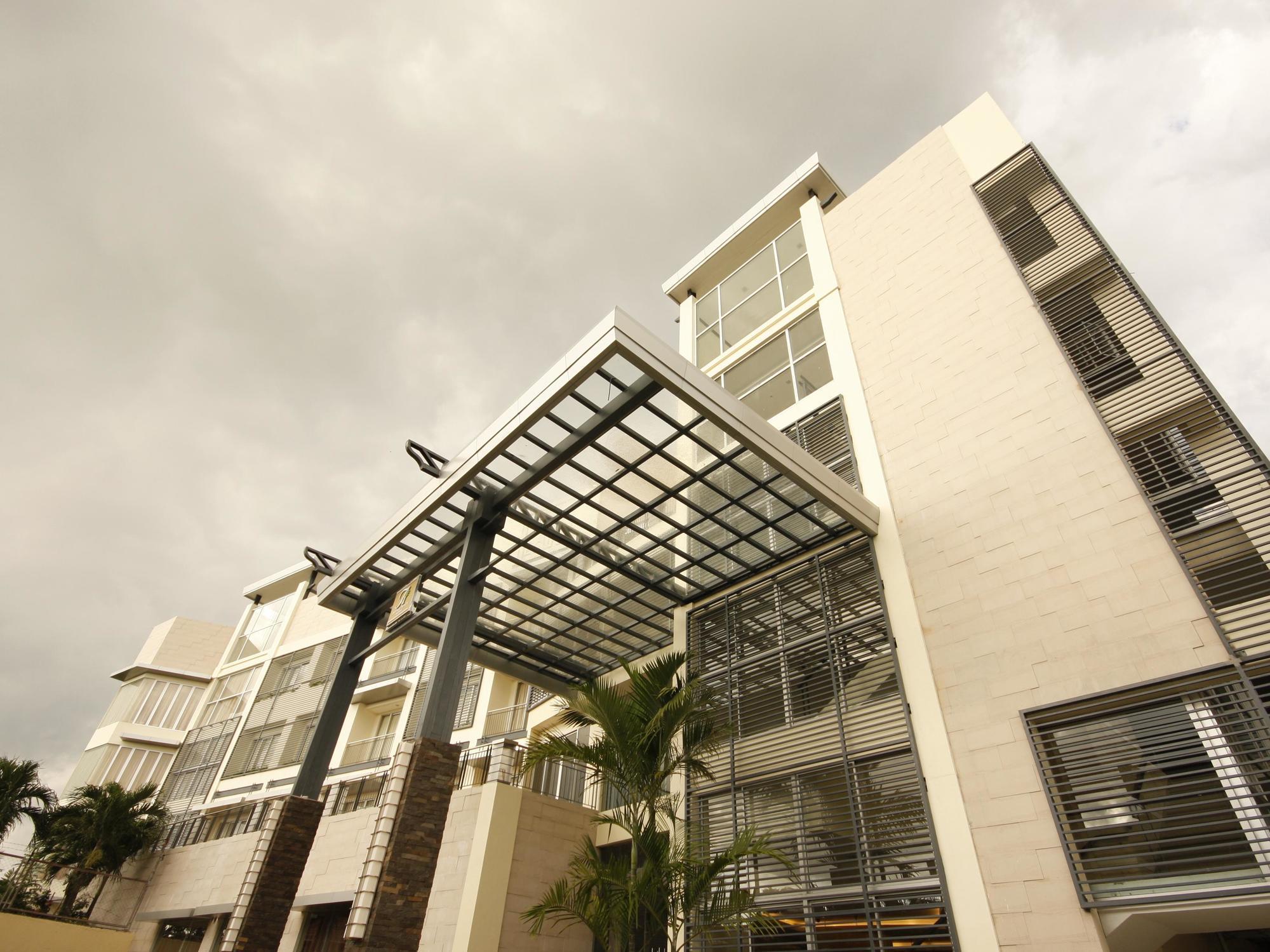 The Avenue Plaza Hotel Naga  Εξωτερικό φωτογραφία
