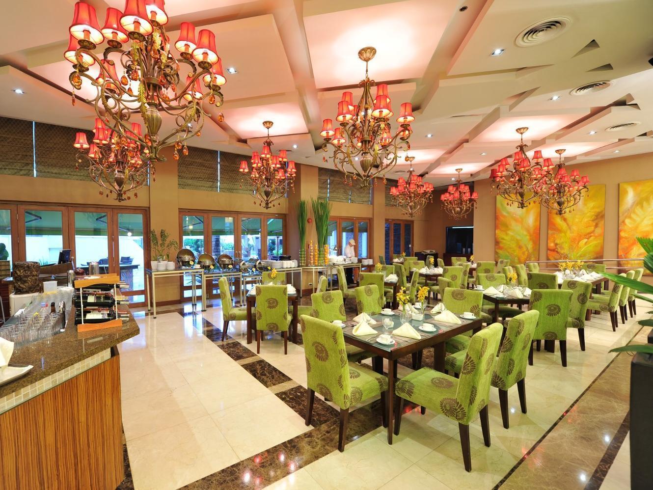 The Avenue Plaza Hotel Naga  Εξωτερικό φωτογραφία