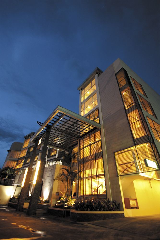 The Avenue Plaza Hotel Naga  Εξωτερικό φωτογραφία