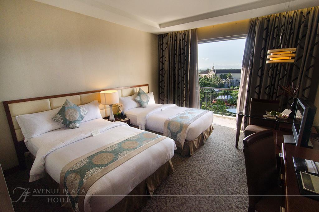 The Avenue Plaza Hotel Naga  Εξωτερικό φωτογραφία